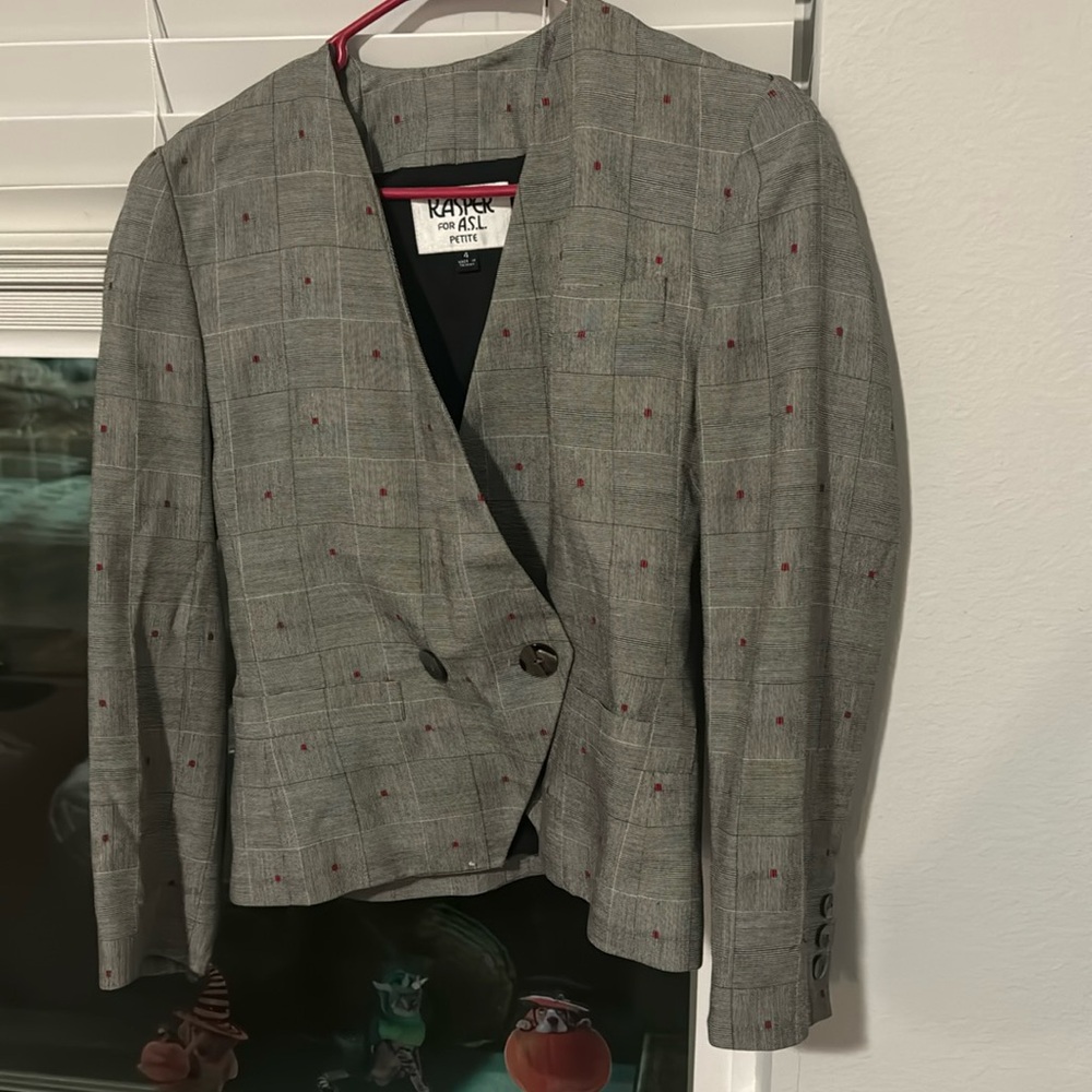 Kasper size 4 petite blazer